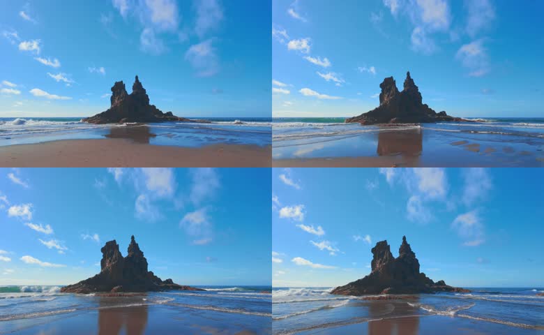 蓝天碧海礁石沙滩