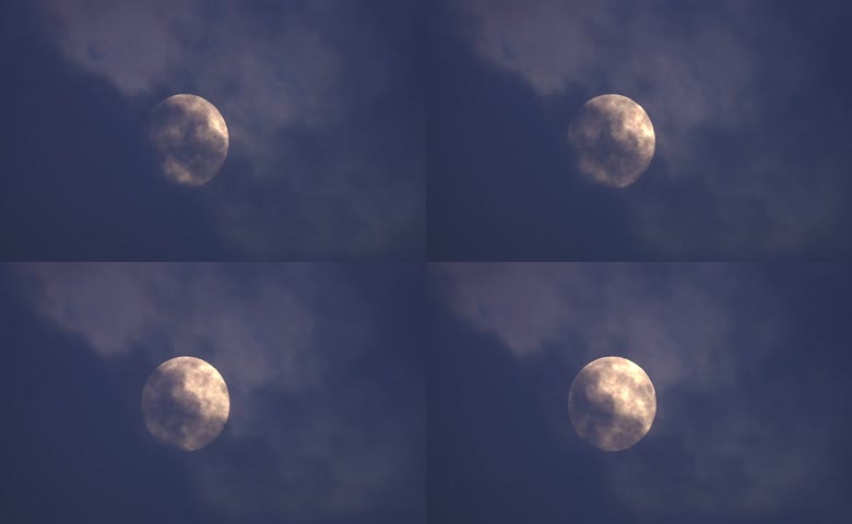 薄云掩映夜空满月实拍