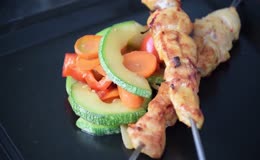 烤串鸡肉串蔬菜