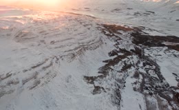 冬日雪原日出全景