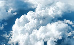 高空俯瞰蓬松积云
