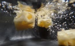 清水炖煮凤梨菠萝果肉