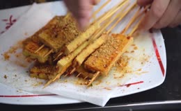 烧烤肉串豆腐韭菜