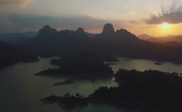 航拍清远桃花湖日落湖景