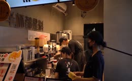 茶饮门店操作台工作