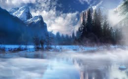 雪山湖泊山间云雾风光