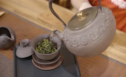 铁壶沸水冲泡盖碗茶叶