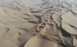 航拍新疆鄯善库木塔格沙漠公园风景