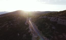 日出山间盘山公路自驾
