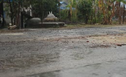 雨天下雨大雨马路