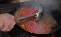 小龙虾烹饪特写