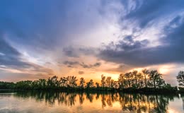 日落湖景晚霞湖面夕阳